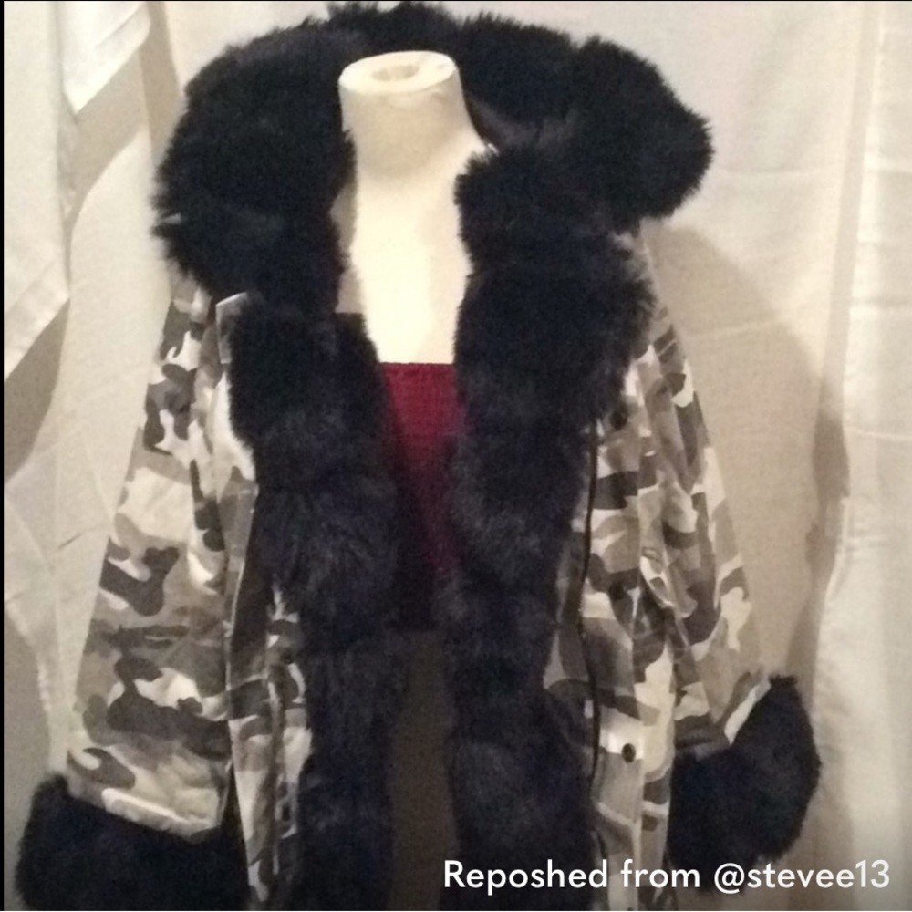 NWT super camo fur cute coat
